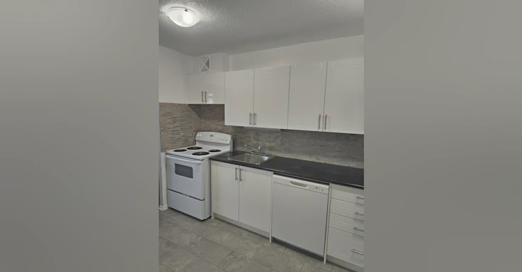 770 Hager Avenue, Burlington, ON, L7S 1X1 - 4