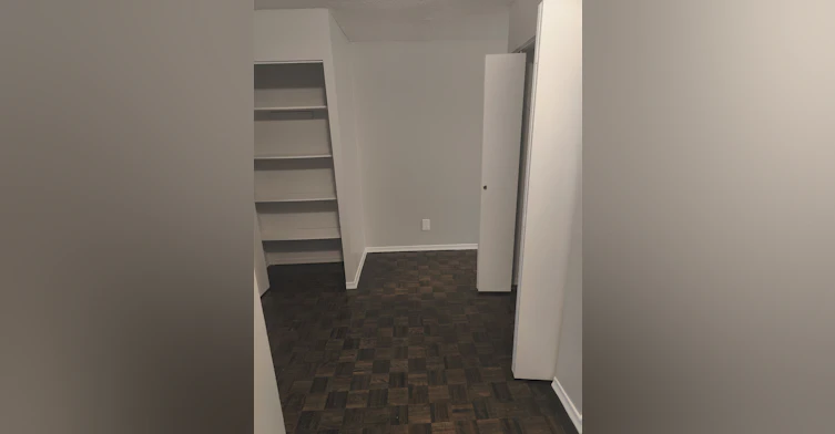 770 Hager Avenue, Burlington, ON, L7S 1X1