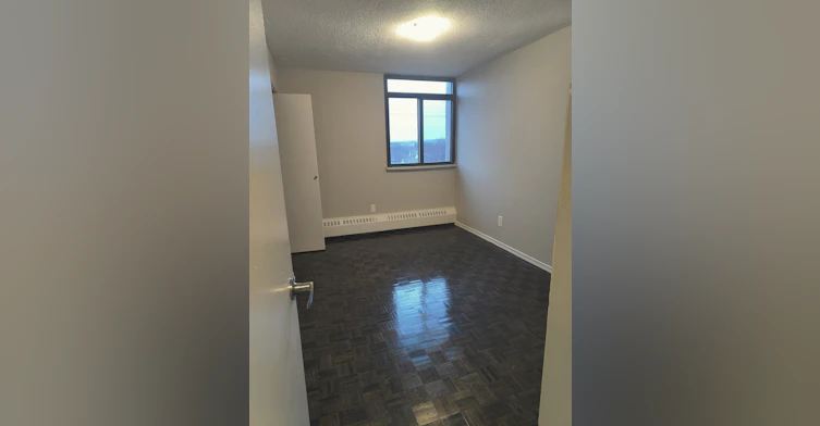 770 Hager Avenue, Burlington, ON, L7S 1X1 - 8