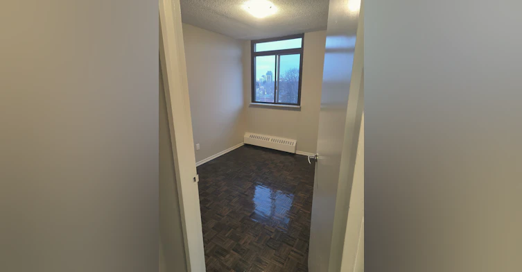 770 Hager Avenue, Burlington, ON, L7S 1X1 - 7