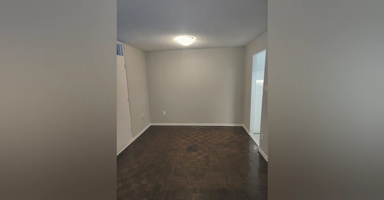 770 Hager Avenue, Burlington, ON, L7S 1X1 - 3