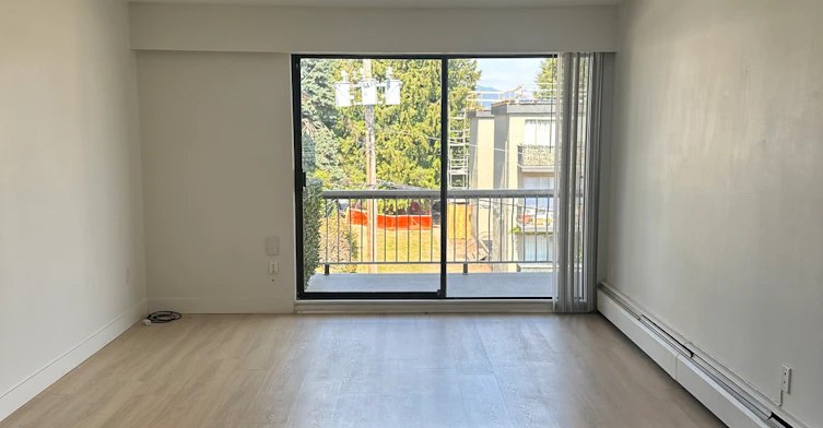 3-7227 Arcola Street, Burnaby, BC, V5E 1H7 - 2