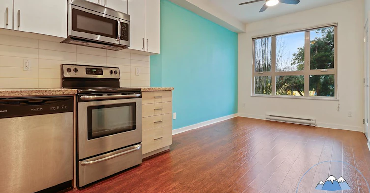212-3688 Inverness Street, Vancouver, BC, V5V 0C5 - 2