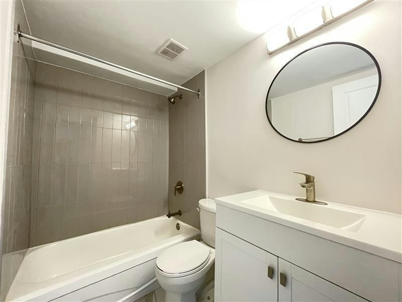 5311 Sherbrooke Ouest, Montréal, QC, H4A 1V3 - 5
