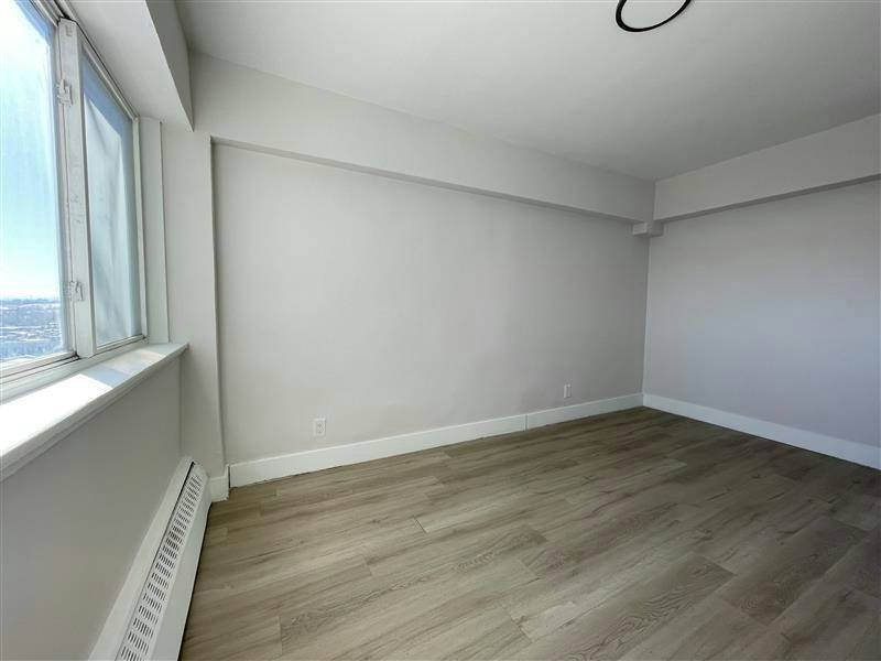 5311 Sherbrooke Ouest, Montréal, QC, H4A 1V3 - 4