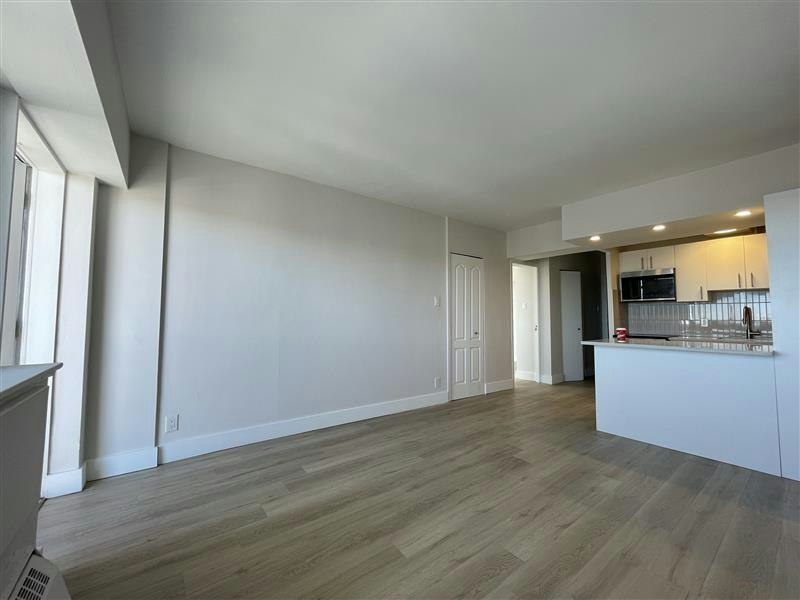 5311 Sherbrooke Ouest, Montréal, QC, H4A 1V3 - 9