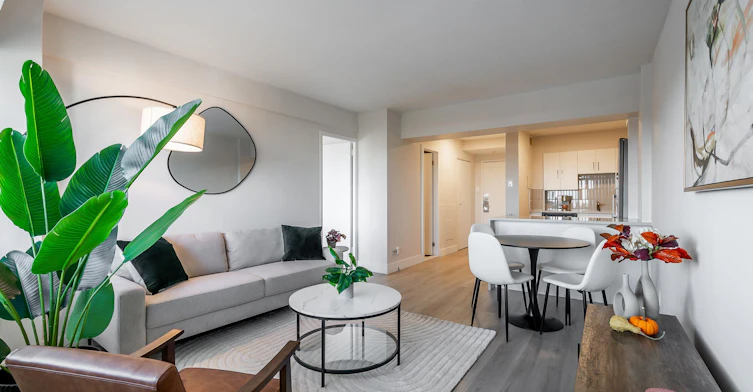 3 BR-5311 Sherbrooke Ouest, Montréal, QC, H4A 1V3 - 2