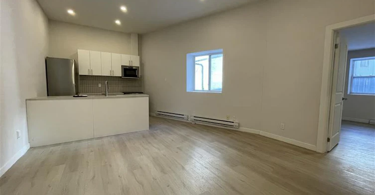 Line 10-2121 Tupper Street, Montréal, QC, H3H 1P1 - 10