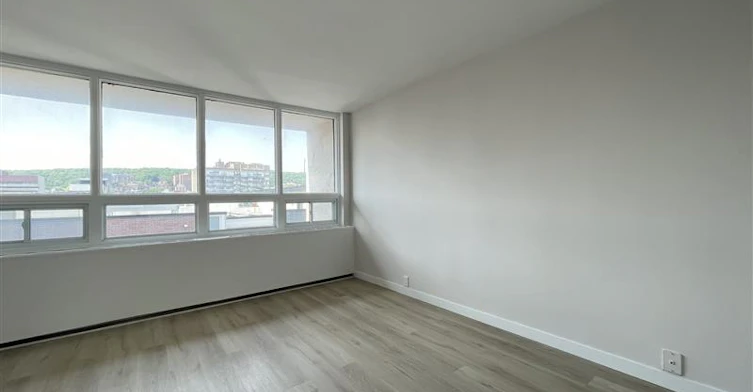 Line 12-2121 Tupper Street, Montréal, QC, H3H 1P1 - 13