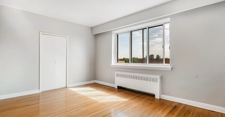 2 BR-6955 Fielding Avenue, Montréal, QC, H4V 1P8
