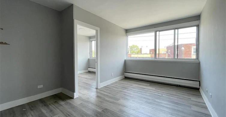 406-5765 Cote St Luc Road, Hampstead, QC, H3X 2E5 - 3