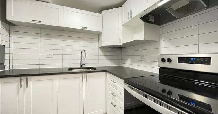 412-5765 Cote St Luc Road, Montréal, QC, H3X 2E5 - 13