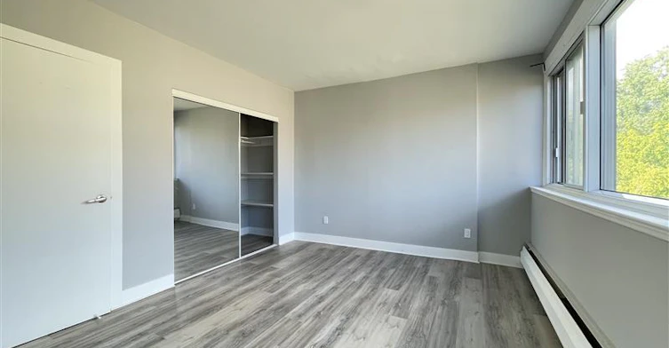 413-5765 Cote St Luc Road, Hampstead, QC, H3X 2E5 - 14