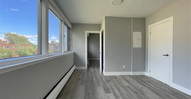 413-5765 Cote St Luc Road, Hampstead, QC, H3X 2E5 - 6