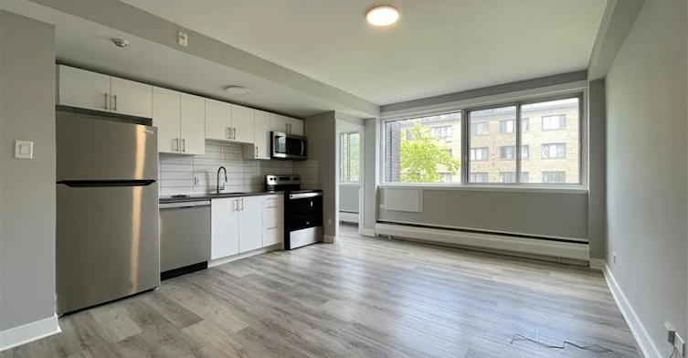 207A-5765 Cote St Luc Road, Hampstead, QC, H3X 2E5 - 11
