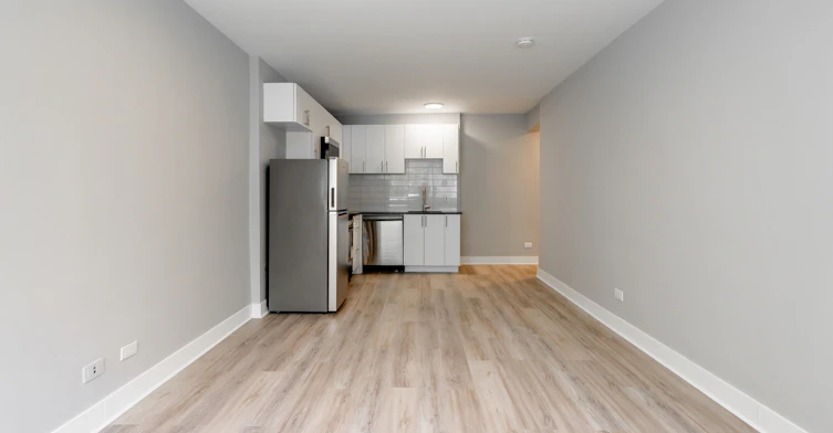 5765 Cote St Luc Road, Montréal, QC, H3X 2E5 - 6
