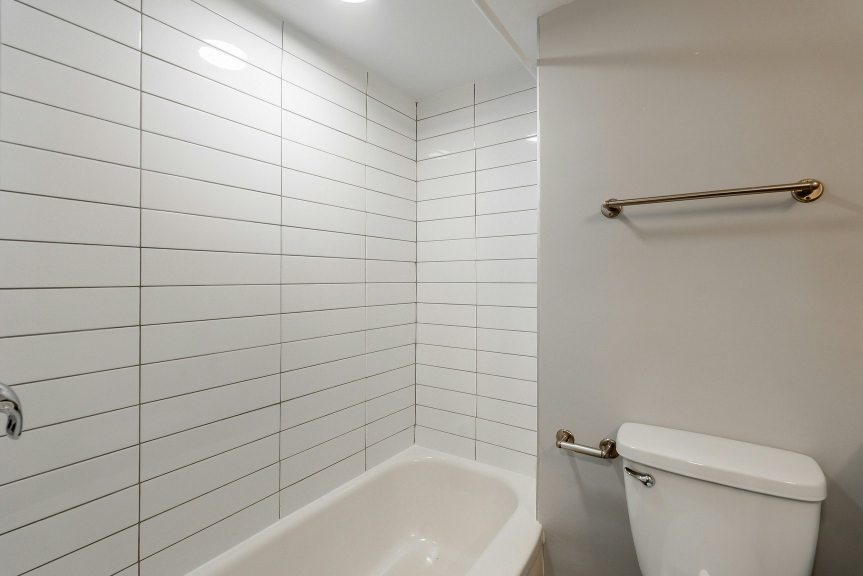 5765 Cote St Luc Road, Montréal, QC, H3X 2E5 - 15