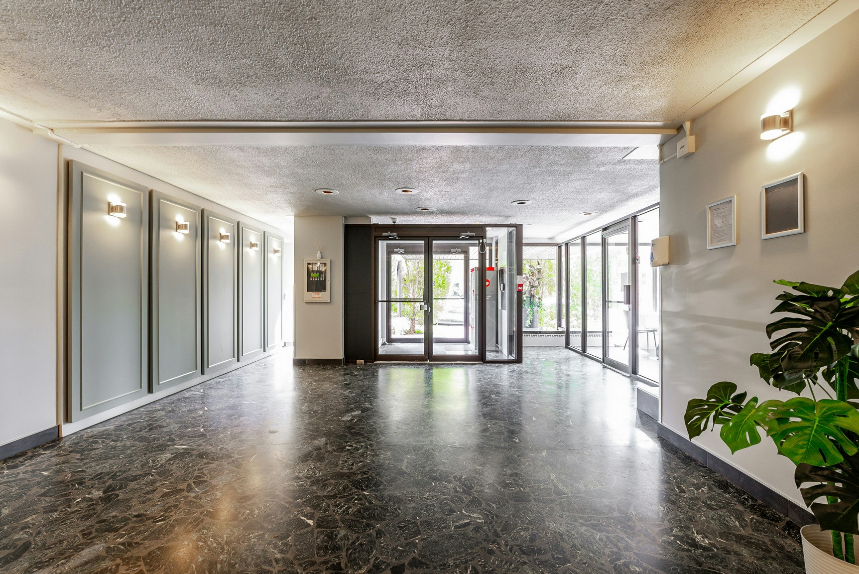 5765 Cote St Luc Road, Montréal, QC, H3X 2E5 - 17