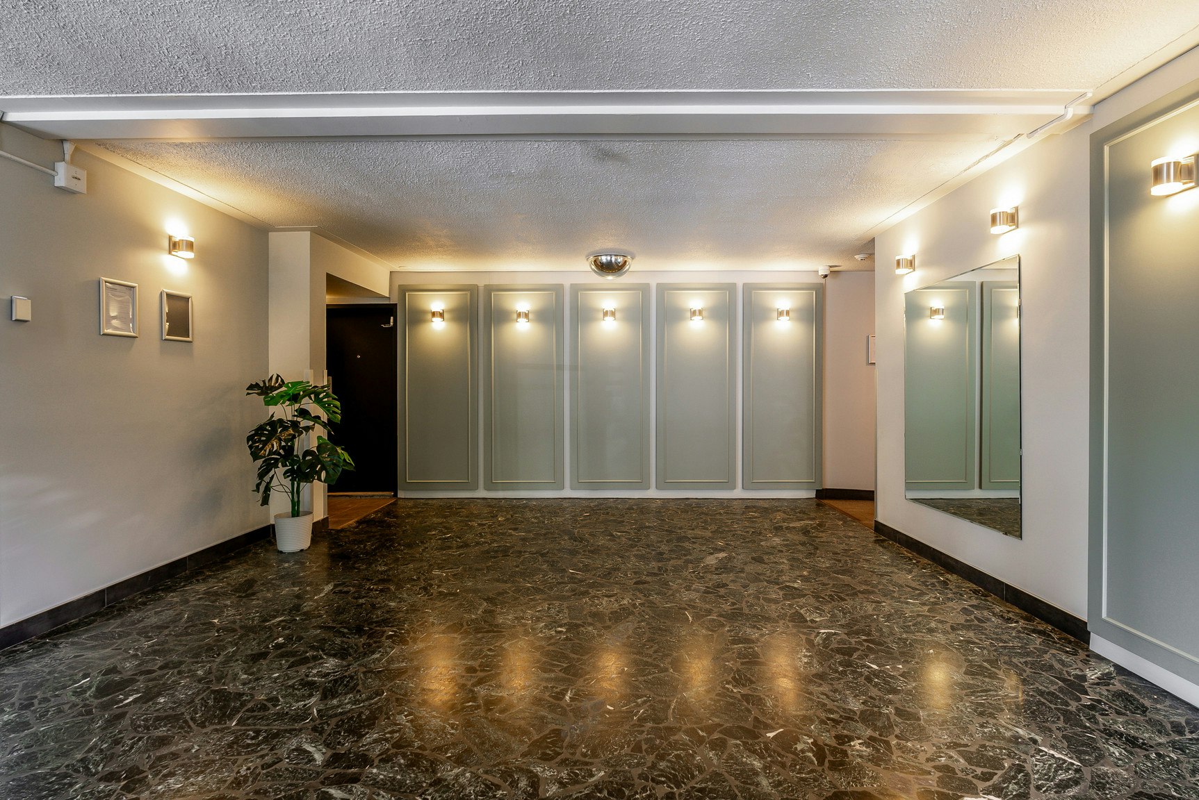 5765 Cote St Luc Road, Montréal, QC, H3X 2E5 - 18