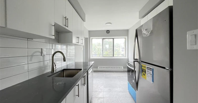 A-4625 Bourret Avenue, Montréal, QC, H3W 1K9 - 5