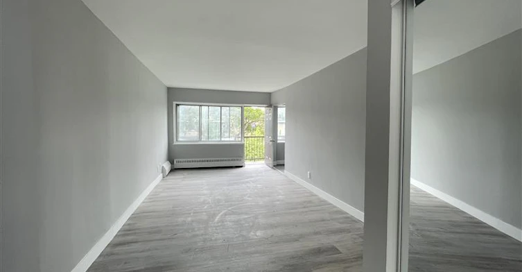 A-4625 Bourret Avenue, Montréal, QC, H3W 1K9 - 3