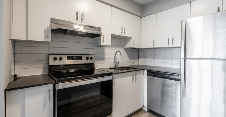 D-4625 Bourret Avenue, Montréal, QC, H3W 1K9 - 7