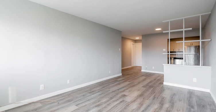 D-4625 Bourret Avenue, Montréal, QC, H3W 1K9 - 6