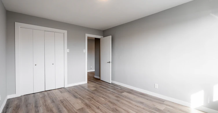 D-4625 Bourret Avenue, Montréal, QC, H3W 1K9 - 11