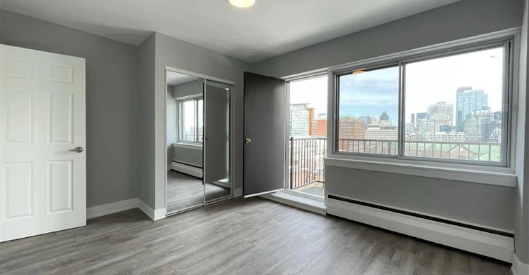Line 02-1225 Saint Marc Street, Montréal, QC, H3H 2E7 - 10