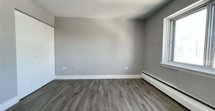 Line 06-1225 Saint Marc Street, Montréal, QC, H3H 2E7 - 34