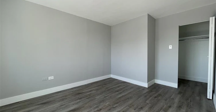 Line 06-1225 Saint Marc Street, Montréal, QC, H3H 2E7 - 28