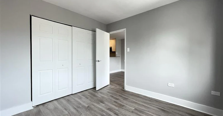 Line 07-1225 Saint Marc Street, Montréal, QC, H3H 2E7 - 4