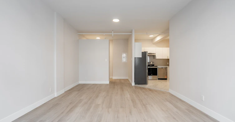 2 BR-1440 Towers Street, Montréal, QC, H3H 2C9 - 5