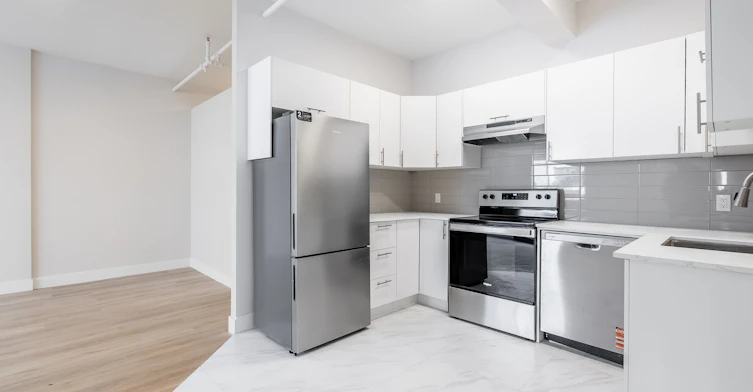 2 BR-1440 Towers Street, Montréal, QC, H3H 2C9 - 8