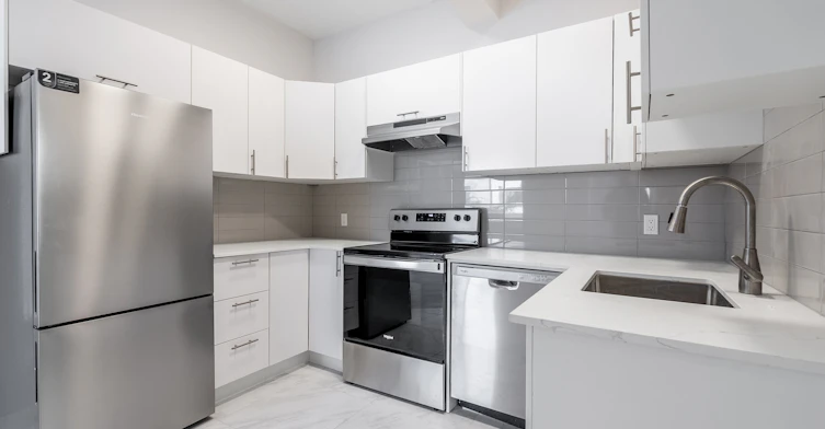 2 BR-1440 Towers Street, Montréal, QC, H3H 2C9 - 7