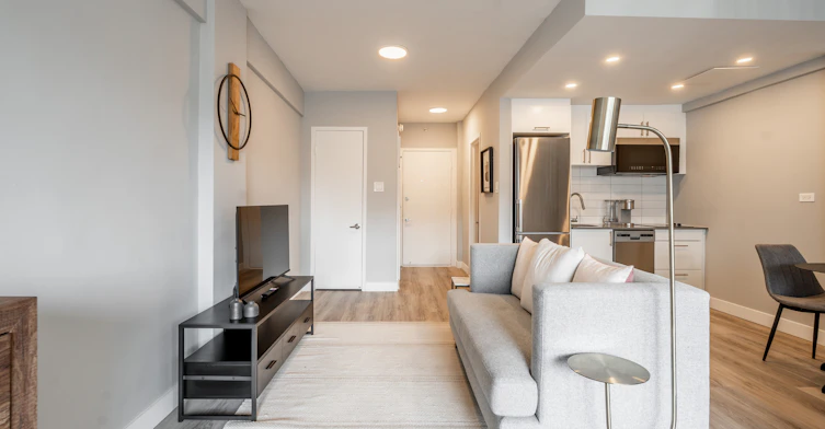 Studio C-1440 Towers Street, Montréal, QC, H3H 2C9 - 3