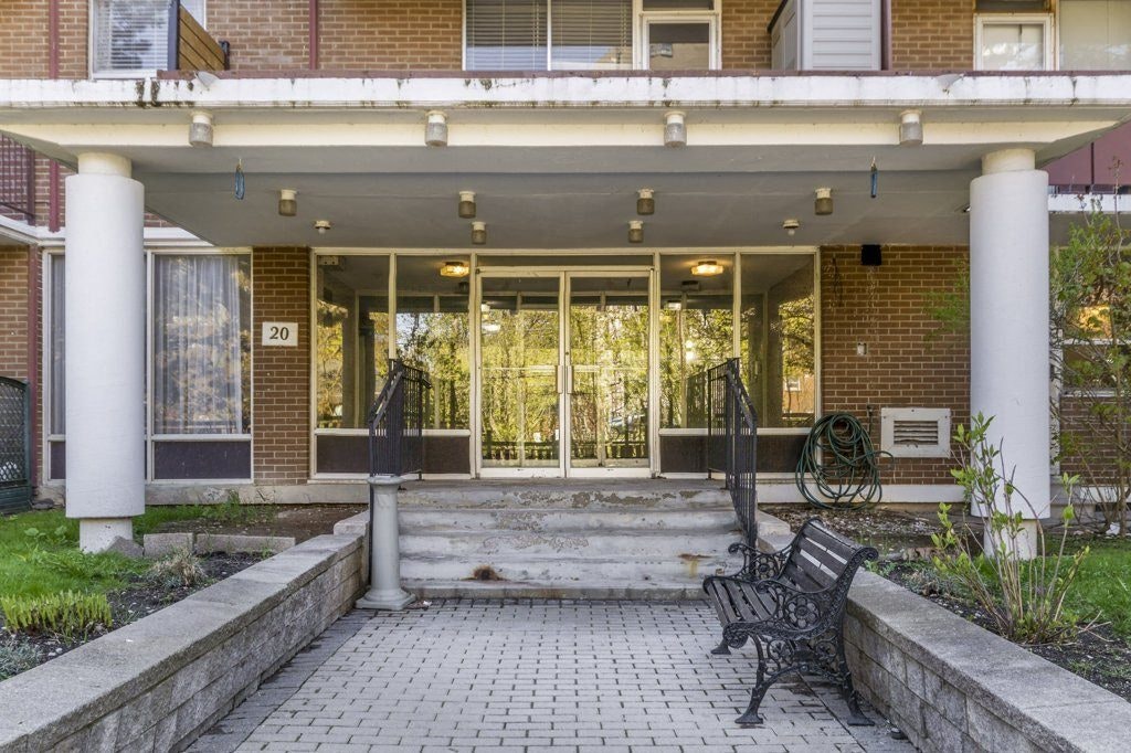 105-20 Elizabeth Street N, Mississauga, ON, L5G 2Z1 - 11