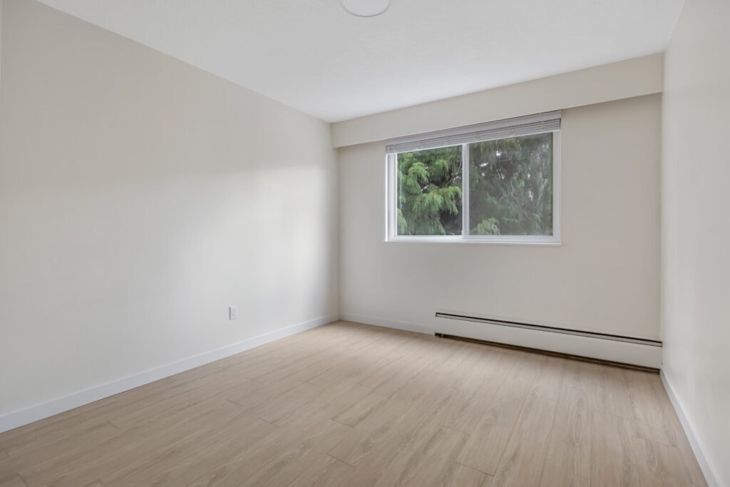 114-2333 Oxford Street, Vancouver, BC, V5L 1G5 - 5