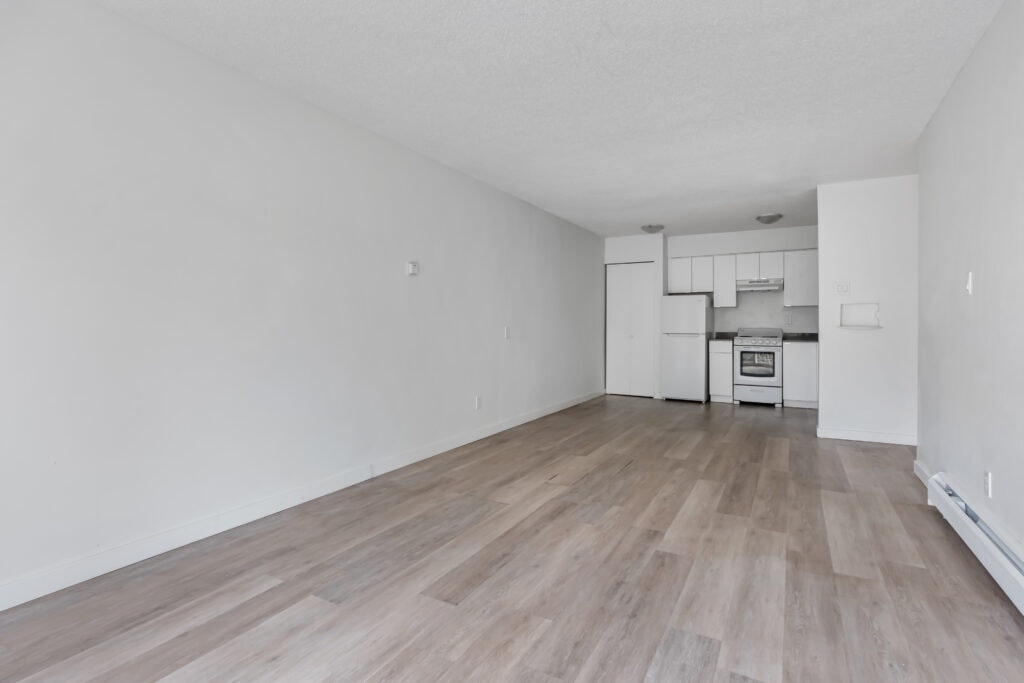 202-225 North Garden Drive, Vancouver, BC, V5L 3E8