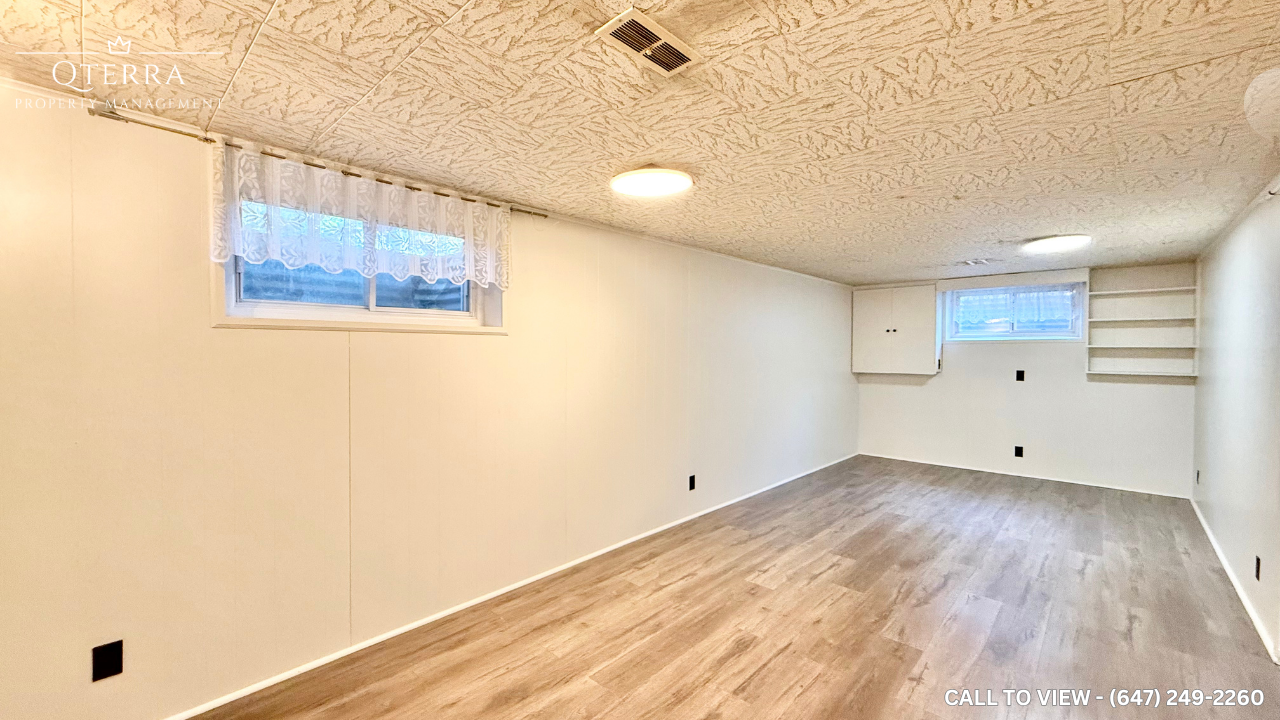 2-3 Bondhead Place, Toronto, ON, M9V 2L9