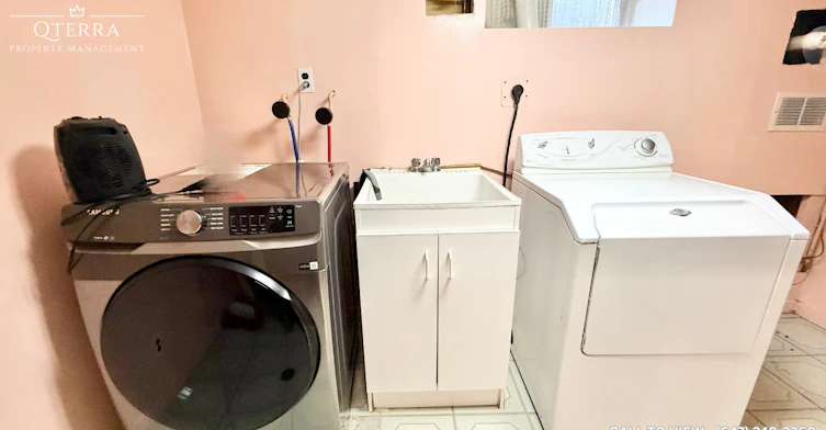2-3 Bondhead Place, Toronto, ON, M9V 2L9 - 9