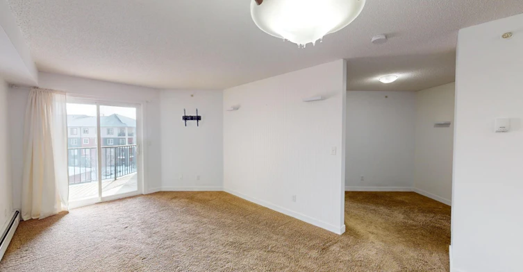 81 Legacy Boulevard Se, Calgary, AB, T2X 2B9 - 9