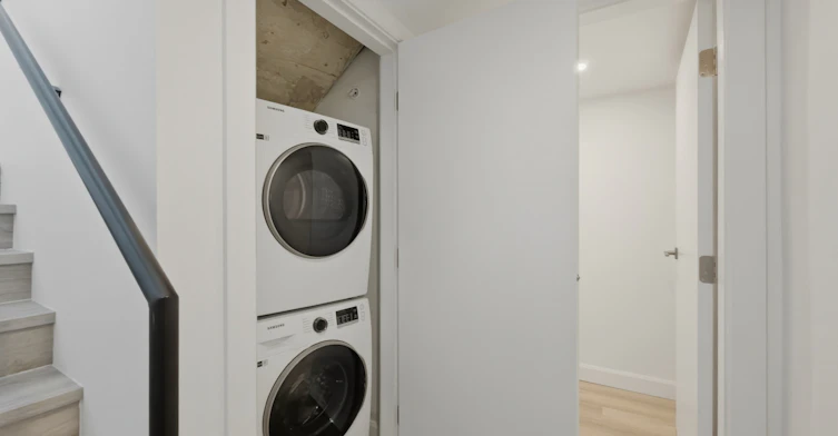 101-2511 Carolina Street, Vancouver, BC, V5T 3S8 - 6