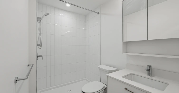 211-2511 Carolina Street, Vancouver, BC, V5T 3S8 - 5