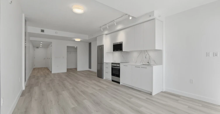 407-2511 Carolina Street, Vancouver, BC, V5T 3S8 - 4