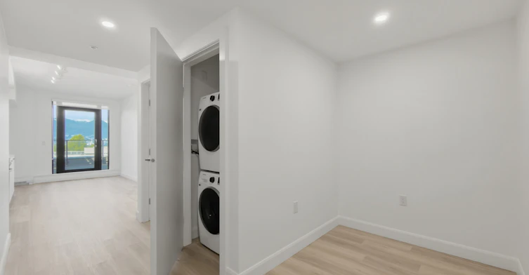 510-2511 Carolina Street, Vancouver, BC, V5T 3S8 - 7