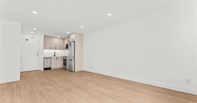 07A-44 Charles Street West, Toronto, ON, M4Y 1R7