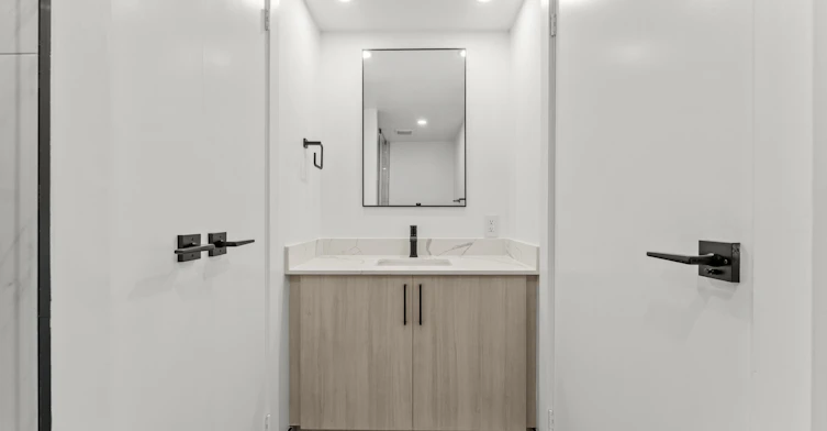 07A-44 Charles Street West, Toronto, ON, M4Y 1R7 - 7