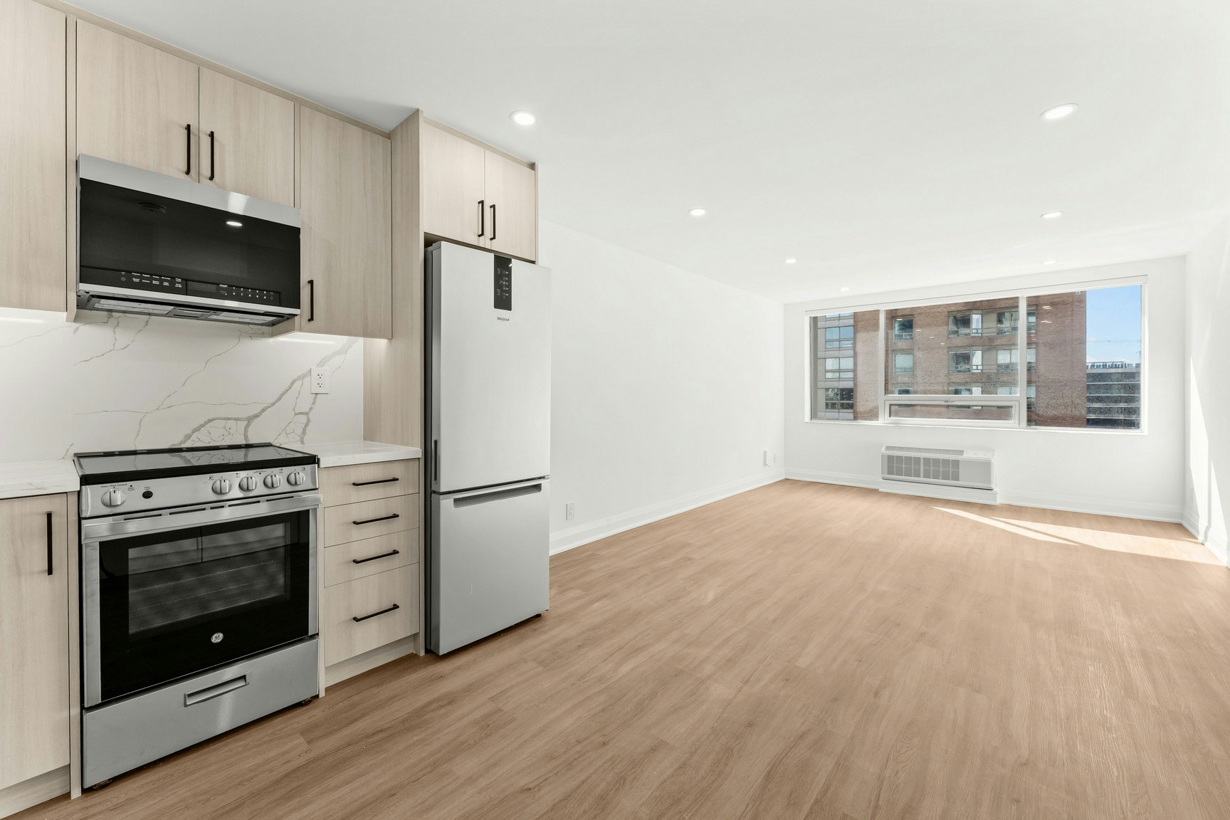 07A-44 Charles Street West, Toronto, ON, M4Y 1R7 - 11