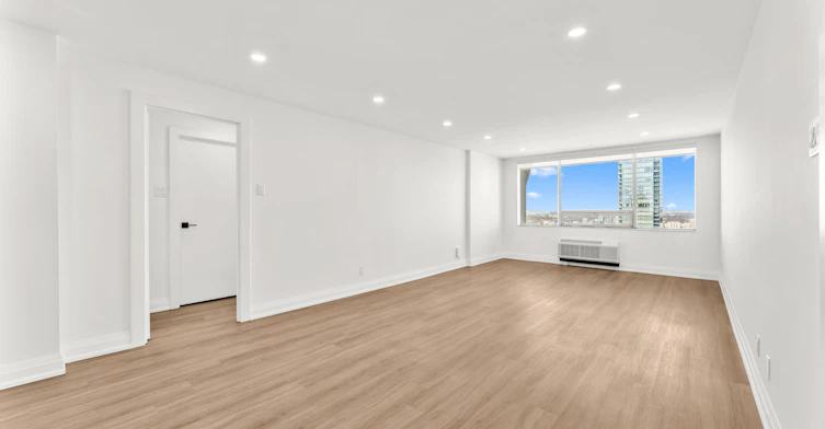 06A-44 Charles Street West, Toronto, ON, M4Y 1R7 - 4